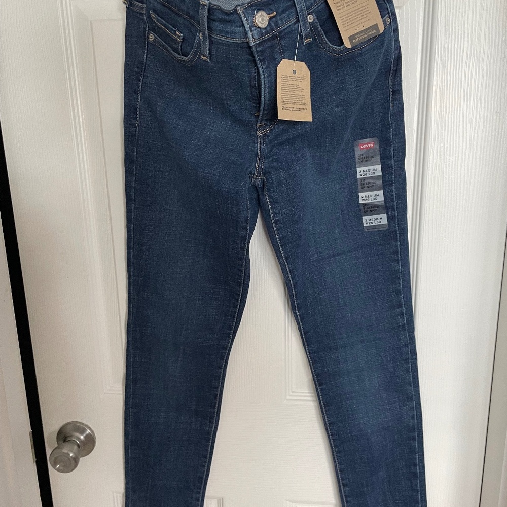Levi’s -new with tags26 x 30